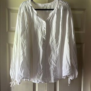 Elegant White Plus Size Women's Top